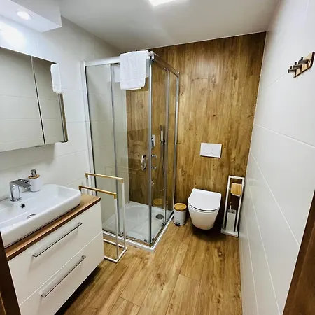 Szklarska4poryroku -apartament I *